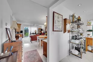 9481 Sunrise Lakes Blvd, Sunrise, FL 33322 - Photo 2