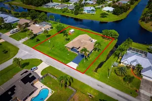 1857 SE Bowie St, Port Saint Lucie, FL 34952 - Photo 10