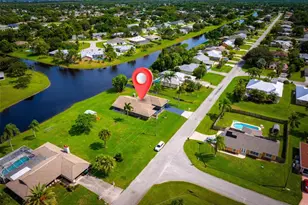 1857 SE Bowie St, Port Saint Lucie, FL 34952 - Photo 8