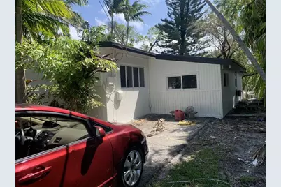 1178  Arthur St, Hollywood, FL 33019 - Photo 2