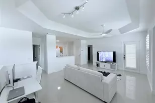 805 Belmont Pl, Boynton Beach, FL 33436 - Photo 10