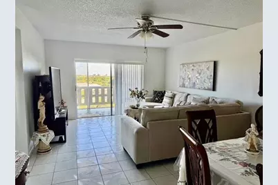 4330  Hillcrest Dr, Unit #904, Hollywood, FL 33021 - Photo 10