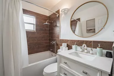 1016  42 Street, Miami, FL 33127 - Photo 4