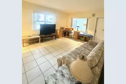 2508  Bay Dr, Unit #25, Pompano Beach, FL 33062 - Photo 16