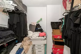 100 Lakeview Dr, Weston, FL 33326 - Photo 18