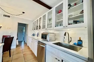 234 Hibiscus Ave, Lauderdale by the Sea, FL 33308 - Photo 10