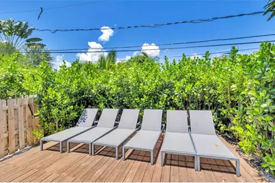 303 SW 9th St, Fort Lauderdale, FL 33315 - Photo 40