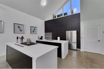 303 SW 9th St, Fort Lauderdale, FL 33315 - Photo 2