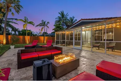 2407 NE 17th Ter, Wilton Manors, FL 33305 - Photo 4