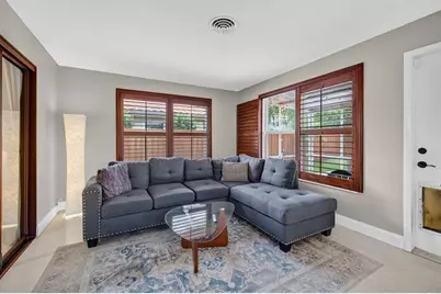 2407 NE 17th Ter, Wilton Manors, FL 33305 - Photo 20