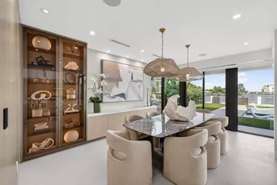 2533  Aqua Vista Blvd, Fort Lauderdale, FL 33301 - Photo 22
