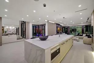 2533 Aqua Vista Blvd, Fort Lauderdale, FL 33301 - Photo 90