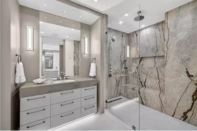 2533  Aqua Vista Blvd, Fort Lauderdale, FL 33301 - Photo 50