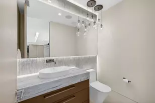 2533 Aqua Vista Blvd, Fort Lauderdale, FL 33301 - Photo 30