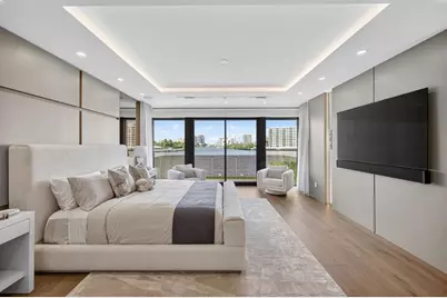 2533  Aqua Vista Blvd, Fort Lauderdale, FL 33301 - Photo 42