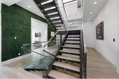 2437  Delmar Pl, Fort Lauderdale, FL 33301 - Photo 80