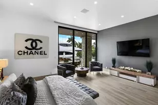 2437 Delmar Pl, Fort Lauderdale, FL 33301 - Photo 18