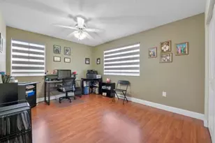 18811 NW 80th Ave, Hialeah, FL 33015 - Photo 52