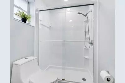 18811 NW 80th Ave, Hialeah, FL 33015 - Photo 50