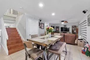 18811 NW 80th Ave, Hialeah, FL 33015 - Photo 24