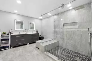 18811 NW 80th Ave, Hialeah, FL 33015 - Photo 58