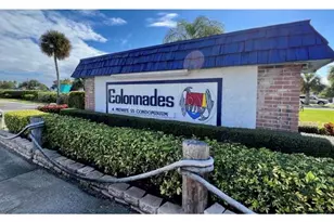 1200 Colonnades Dr, Fort Pierce, FL 34949 - Photo 2