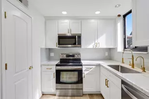 1401 NE 9th St, Fort Lauderdale, FL 33304 - Photo 16