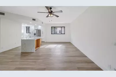 1401 NE 9 St, Unit #23, Fort Lauderdale, FL 33304 - Photo 10