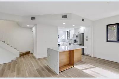 1401 NE 9 St, Unit #23, Fort Lauderdale, FL 33304 - Photo 12