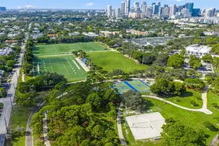 1401 NE 9th St, Fort Lauderdale, FL 33304 - Photo 54