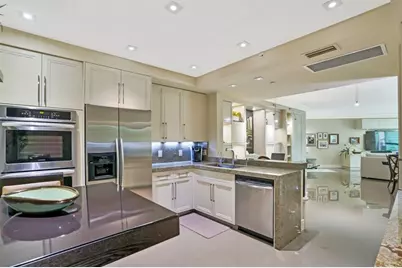 550 SE Mizner Blvd, Unit #B209, Boca Raton, FL 33432 - Photo 8