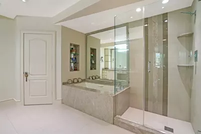 550 SE Mizner Blvd, Unit #B209, Boca Raton, FL 33432 - Photo 16