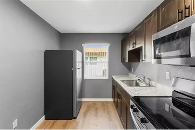 225 NW 12th Ct, Pompano Beach, FL 33060 - Photo 4