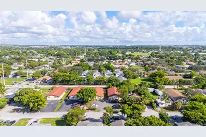 225 NW 12th Ct, Pompano Beach, FL 33060 - Photo 20