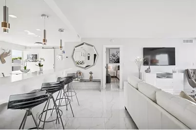 215 N Birch, Unit #8C, Fort Lauderdale, FL 33304 - Photo 2