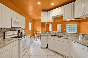 3020 NW 10th Ct, Fort Lauderdale, FL 33311 - Photo 2