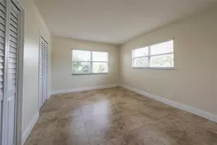 2555 NE 11th St, Fort Lauderdale, FL 33304 - Photo 12