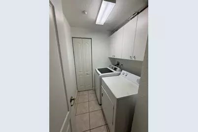 10700 NW 66 St, Unit #302, Doral, FL 33178 - Photo 18