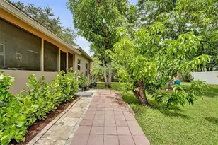 1660 SW 29th Ave, Fort Lauderdale, FL 33312 - Photo 64