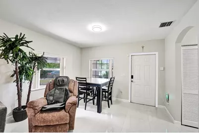 1660 SW 29th Avenue, Fort Lauderdale, FL 33312 - Photo 6