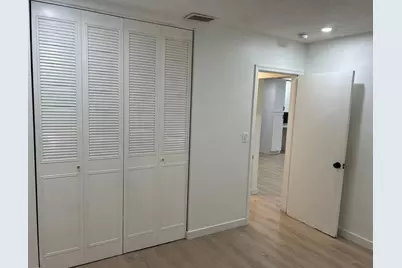 6270 SW 8th St, North Lauderdale, FL 33068 - Photo 6