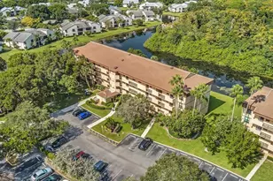 2659 Carambola Cir Unit, Pompano Beach, FL 33066 - Photo 4