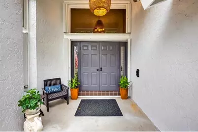 1210  Fairfax Ct, Weston, FL 33326 - Photo 4