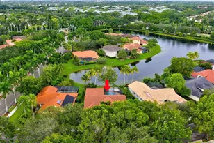 1210 Fairfax Ct, Weston, FL 33326 - Photo 56