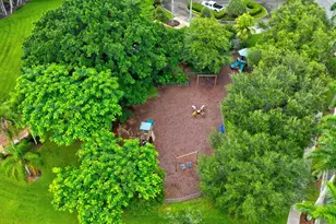 1210 Fairfax Ct, Weston, FL 33326 - Photo 68