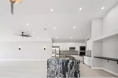 2175  Regents Blvd, West Palm Beach, FL 33409 - Photo 10
