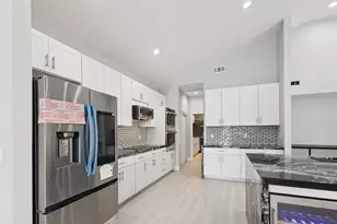 2175 Regents Blvd, West Palm Beach, FL 33409 - Photo 14