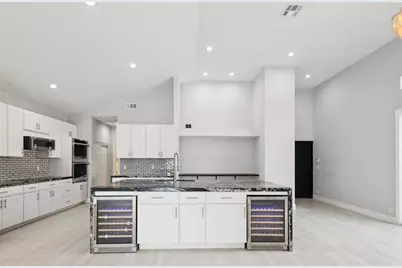 2175  Regents Blvd, West Palm Beach, FL 33409 - Photo 12