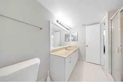 2202 S Cypress Bend Dr, Unit #207, Pompano Beach, FL 33069 - Photo 14