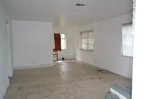 870 SW 28th St, Fort Lauderdale, FL 33315 - Photo 10